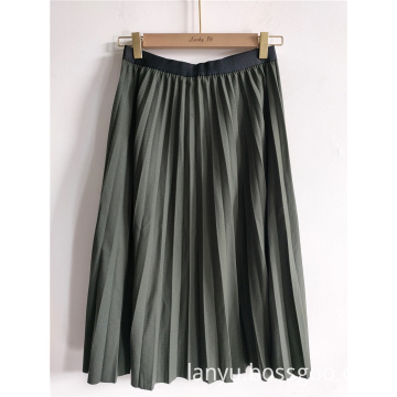 Women Loose Waist Pleated Skirt